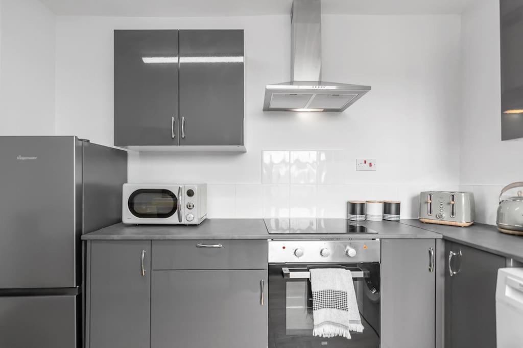 1-Bed Seaside Apartment With Parking Κρόμερ Εξωτερικό φωτογραφία